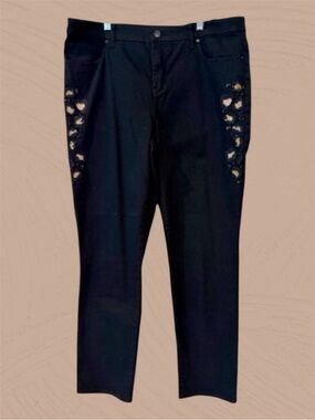 🆕Chico’s So Slimming Leopard Embellished Girlfriend black Ankle Jeans *NWT* $119